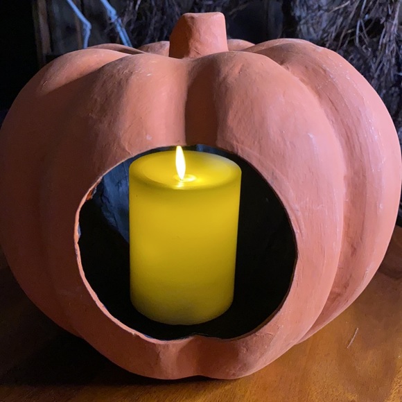 Pottery Barn Kids Charlie Brown Peanuts Pumpkin Luminary Rare 2017 Collection🎃 - Picture 6 of 17